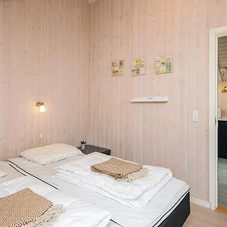 Holiday home 10 Person In *