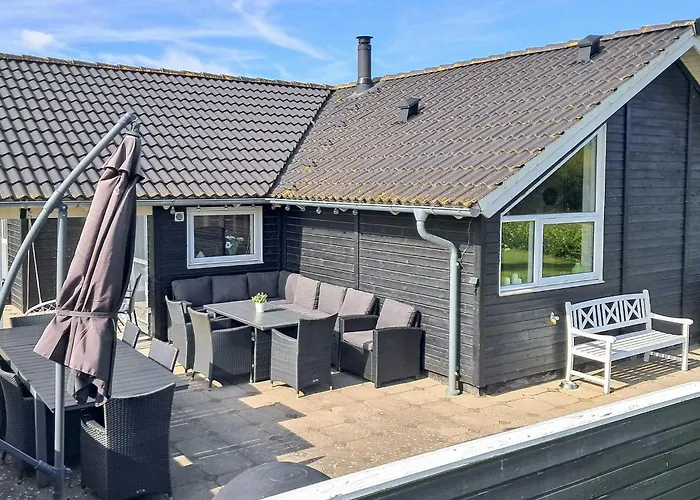 Semesterbostad Luxury Lakeside Retreat - By Traum *